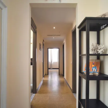 2 Passi Dal Mare ゲストハウス フィナーレ・リーグレ