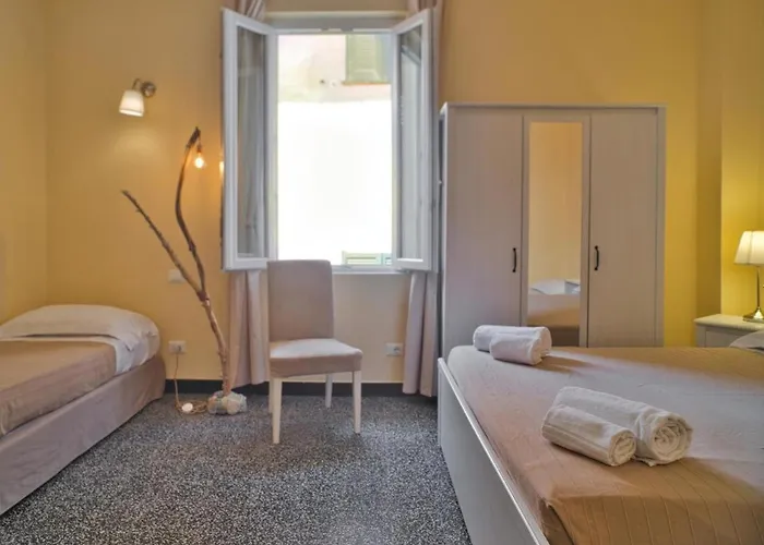 2 Passi Dal Mare Finale Ligure