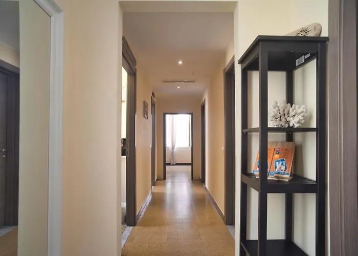 2 Passi Dal Mare Gasthuis Finale Ligure