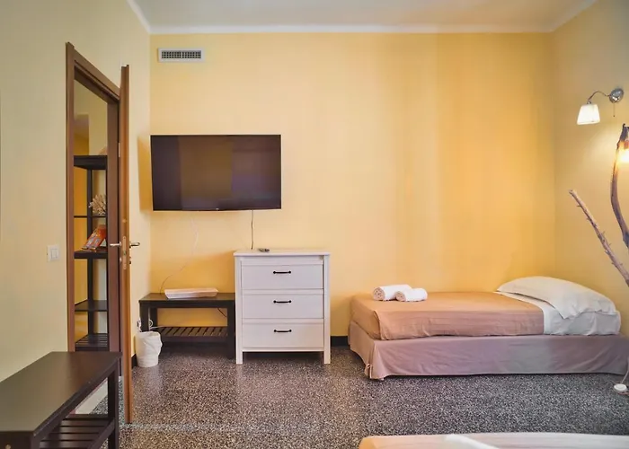 Gasthuis 2 Passi Dal Mare Finale Ligure